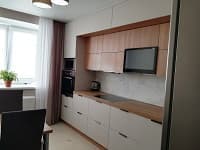 Popularny Smart TV AVS240WS w Twoich wnętrzach